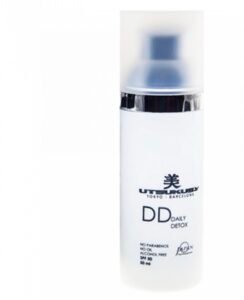 DD Cream SPF 50- Tono Oscuro